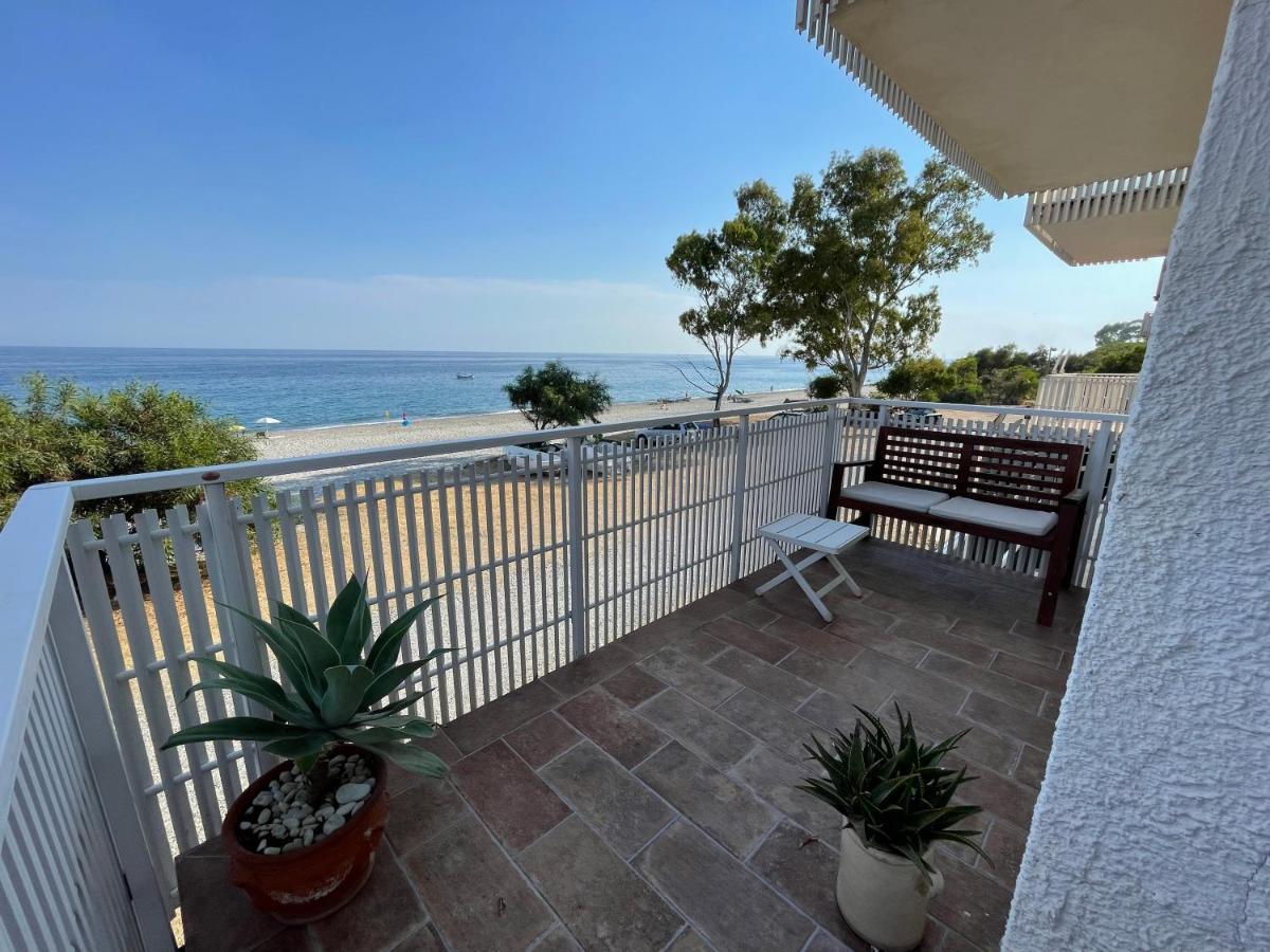 The Greek' House Apartment Bova Marina Ngoại thất bức ảnh
