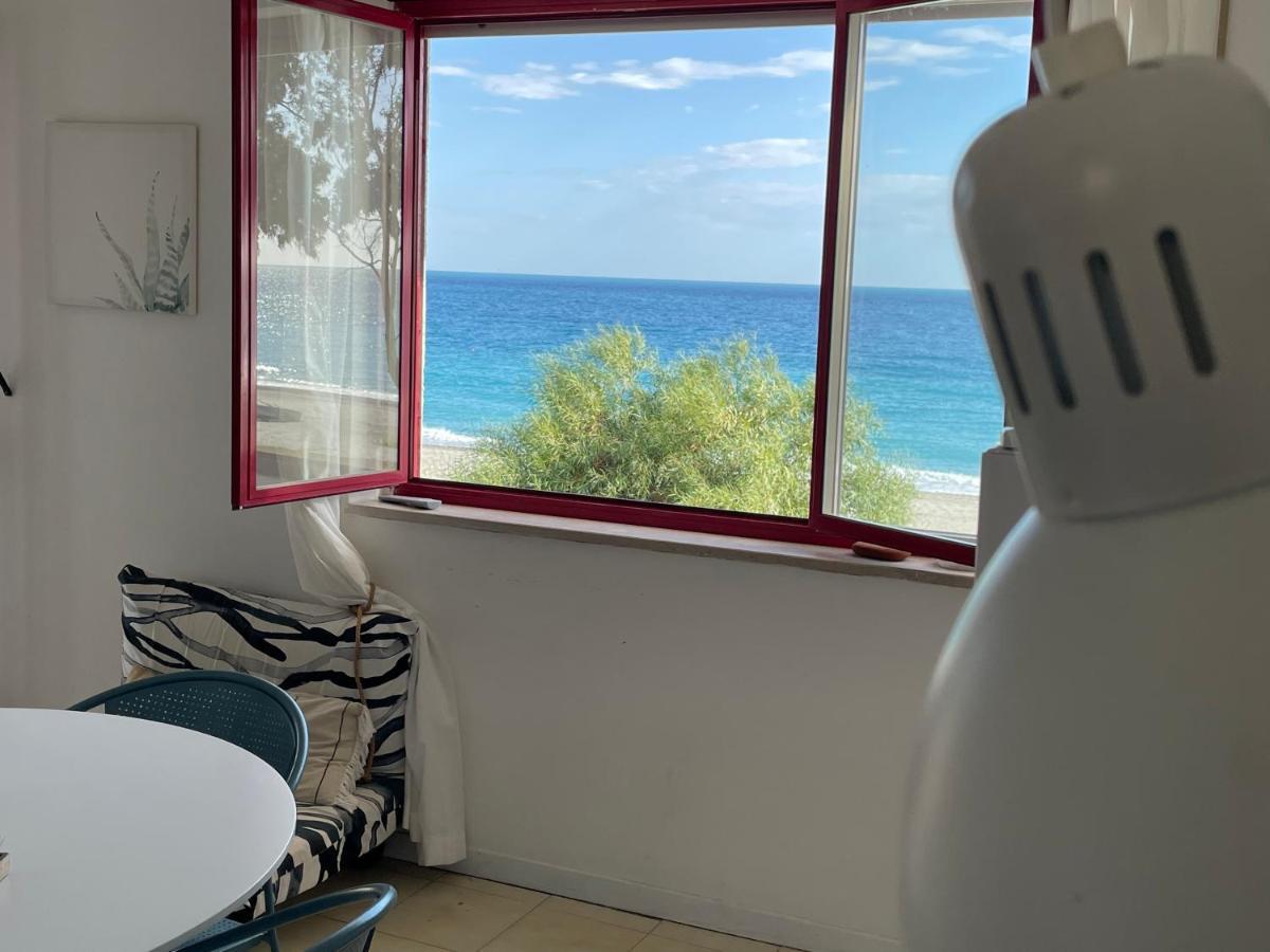 The Greek' House Apartment Bova Marina Ngoại thất bức ảnh